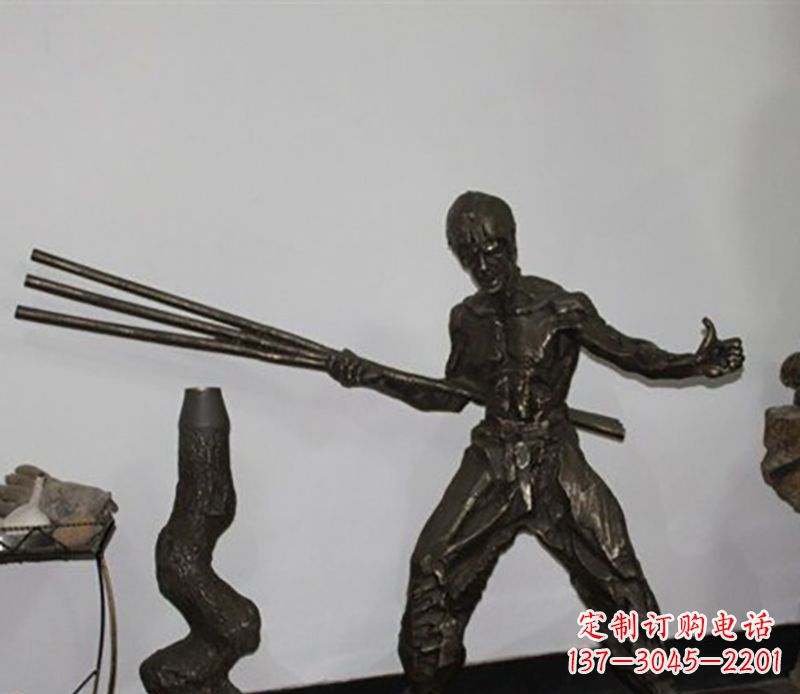 内江海量李小龙铜雕尽显功夫之美