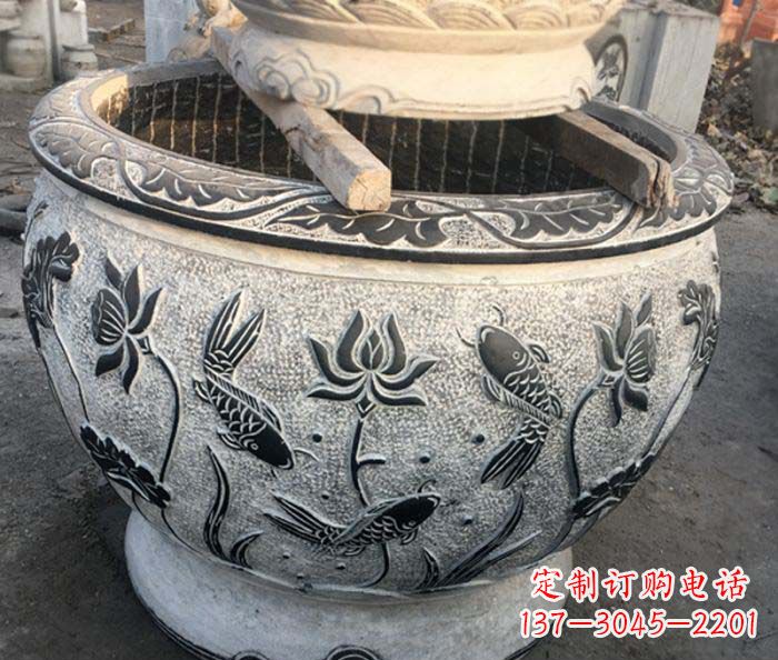 内江连年有余石浮雕仿古圆水缸