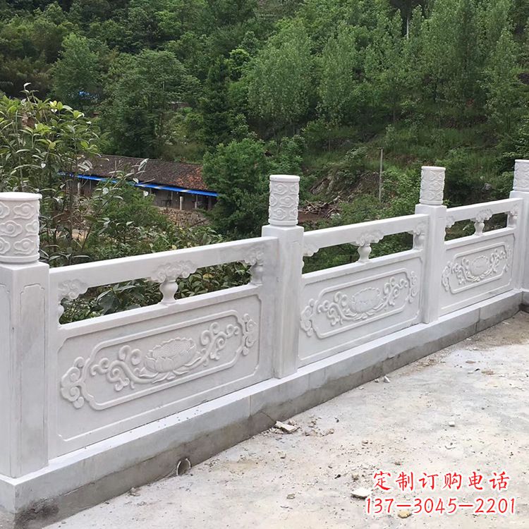 内江莲花纹石栏板雕塑,为你树立华丽边框