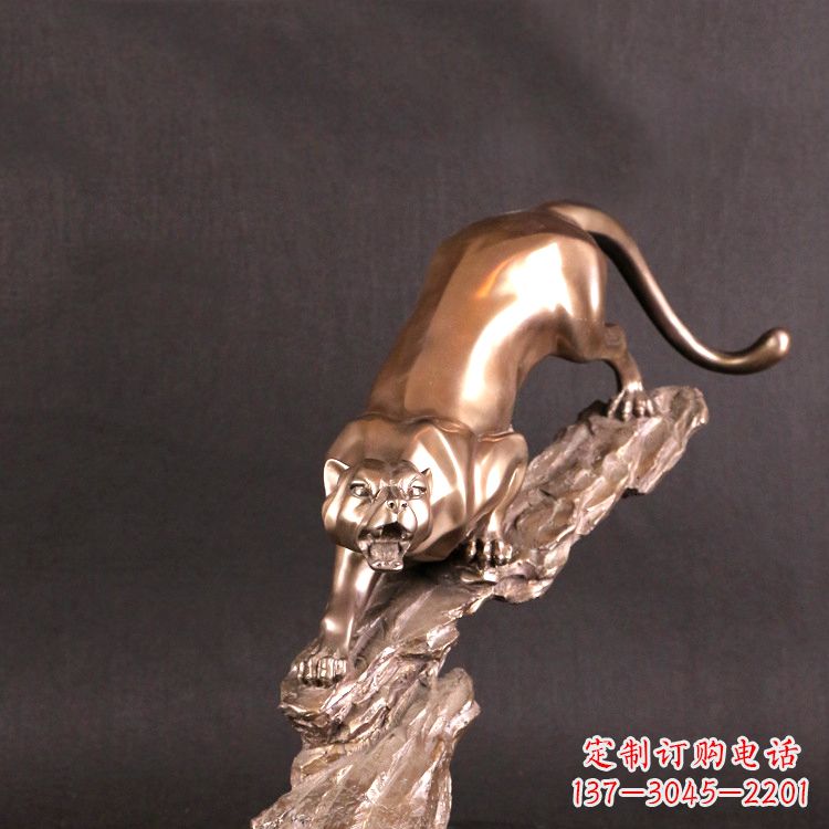 内江猎豹玻璃钢雕塑——高级定制精美雕塑