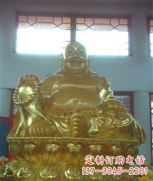 内江传统工艺制作鎏金弥勒佛像