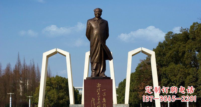 内江纪念性毛主席铜雕,您的精致礼物