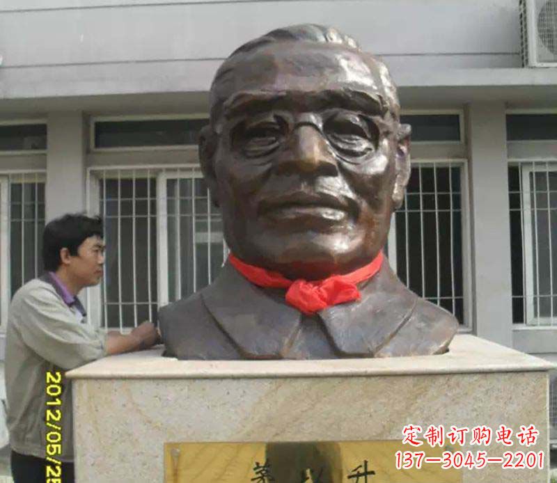 内江领雕塑:打造精致头像铜雕