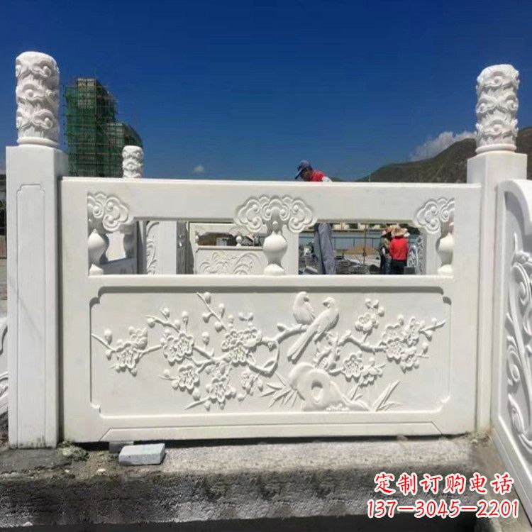 内江梅花石雕塑栏板——为您的室内外空间带来精美的艺术气息