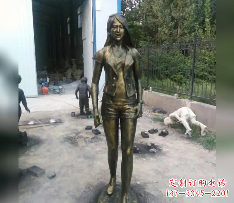 内江美女人物铜雕