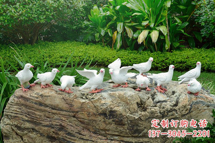 内江鸽子雕塑,母亲抱孩子的传家之宝