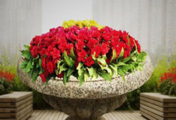 内江花岗岩小区景观花盆雕塑：精美艺术设计