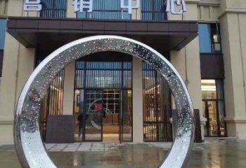 内江镜面时尚圆环不锈钢雕塑