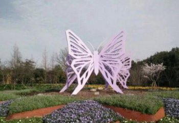 内江流动而优雅的蝴蝶雕塑
