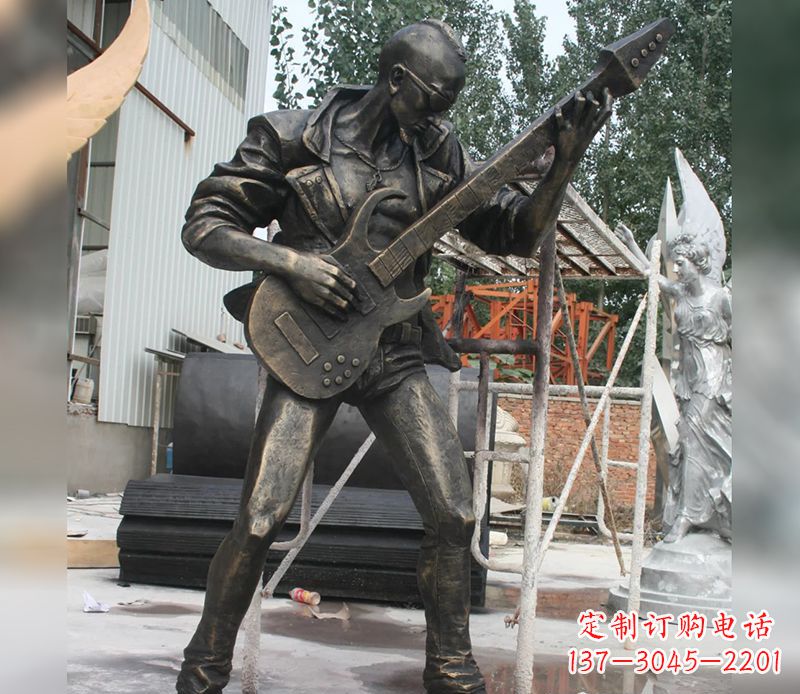 内江艺术化的铜雕吉他,给你不一样的审美体验