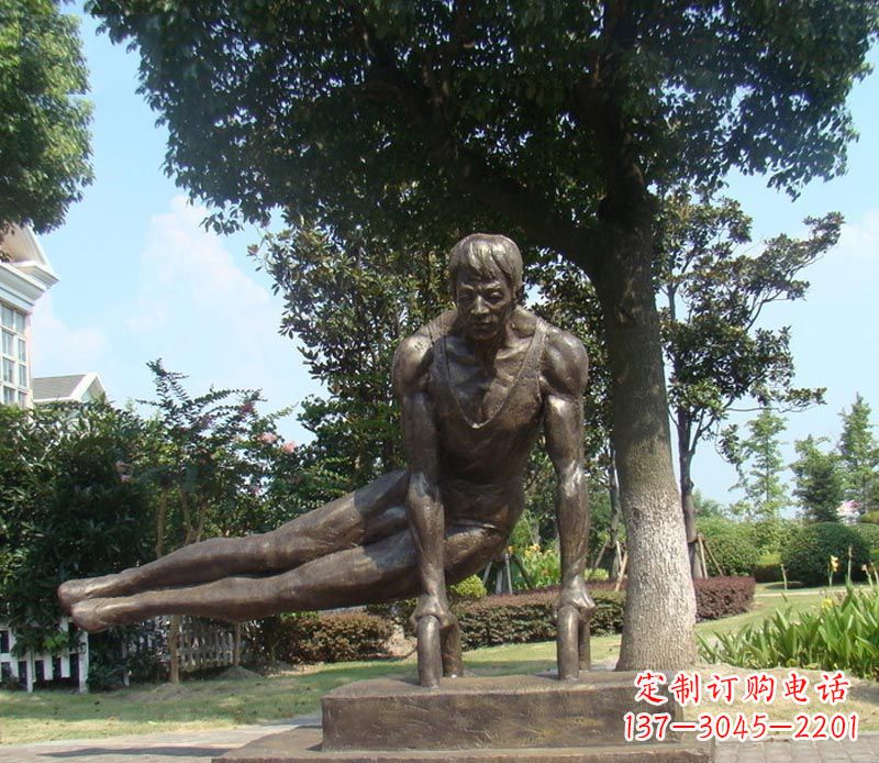 内江集运动员精神于一身的铜雕