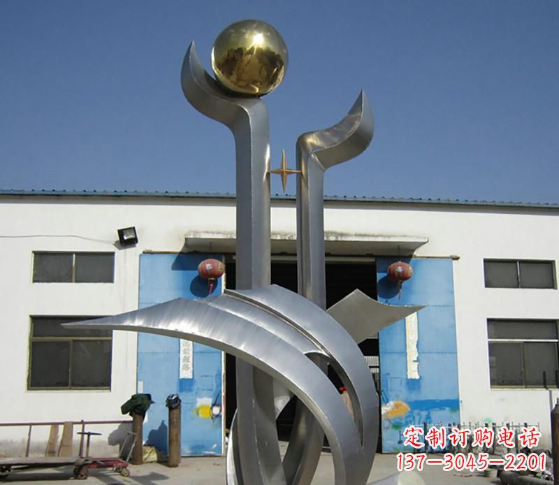 内江中领雕塑:不锈钢树叶雕塑,精美绝伦
