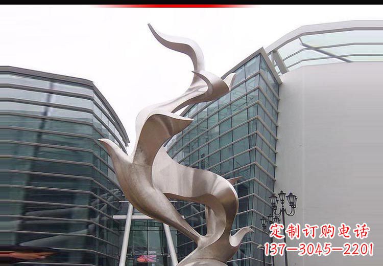 内江不锈钢雄鹰雕塑,永久定制精美景观