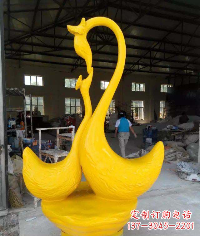 内江精致的天鹅玻璃钢雕塑