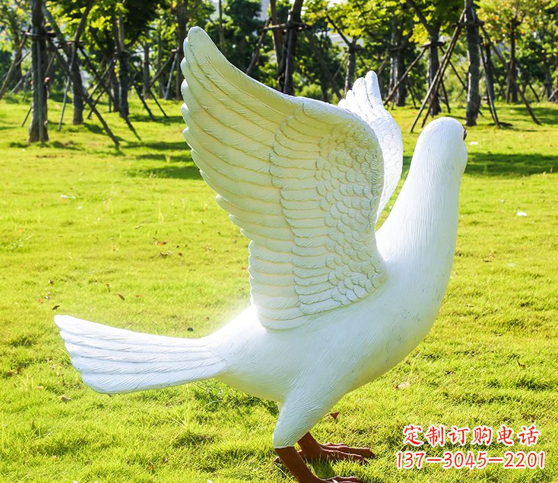 内江以和平鸽为灵感，用雕塑记录世界和平