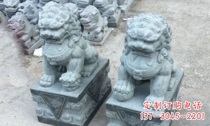 内江青石小狮子门口石雕,精美传统风格