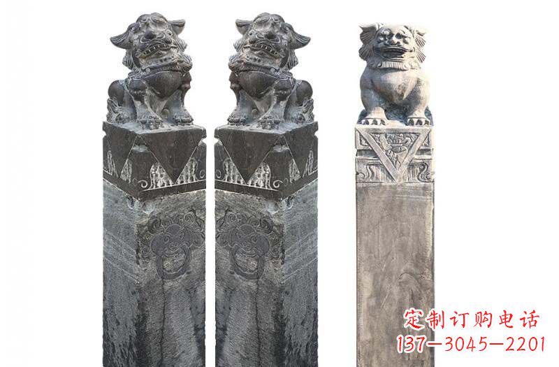 内江来自古代的精美狮子雕塑