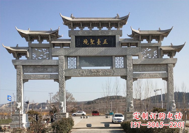 内江青石牌坊雕塑:精美瑰丽古朴简洁