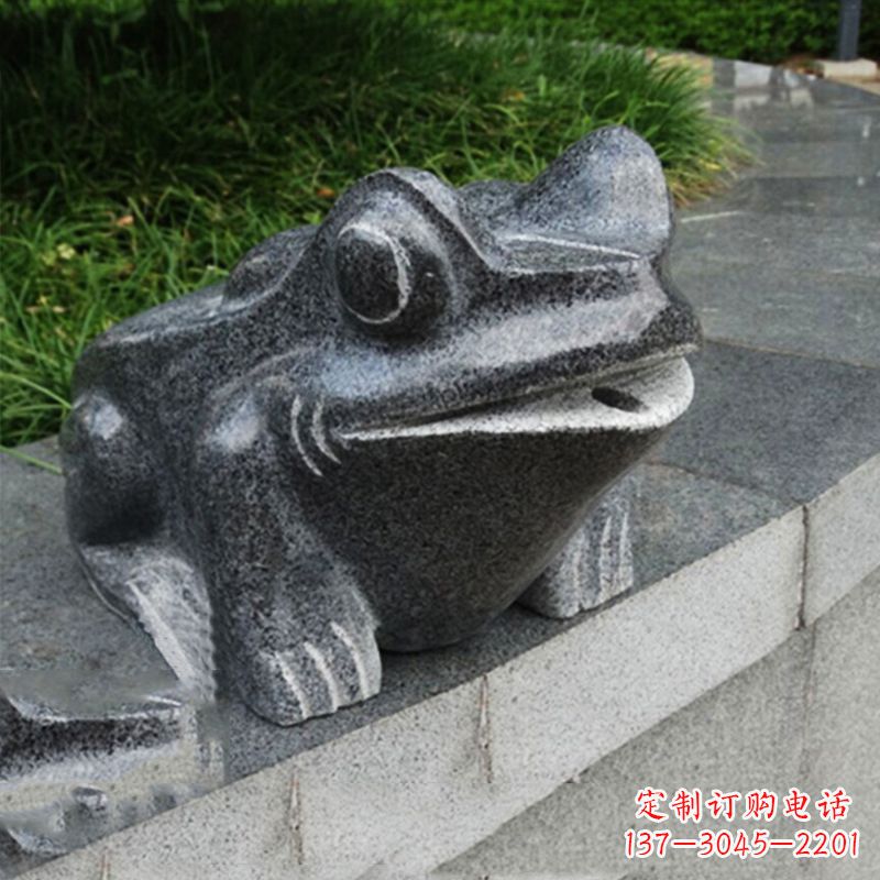 内江活力四射的青蛙喷水雕塑