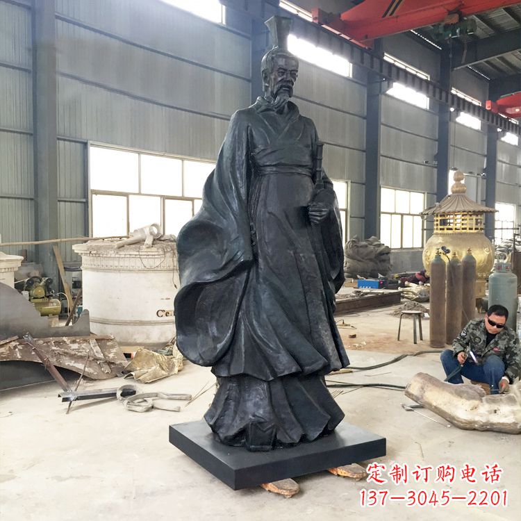 内江体现古典韵味,屈原铜雕塑!