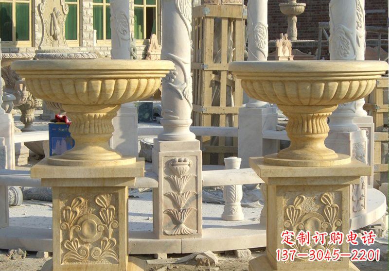 内江砂岩别墅花盆雕塑