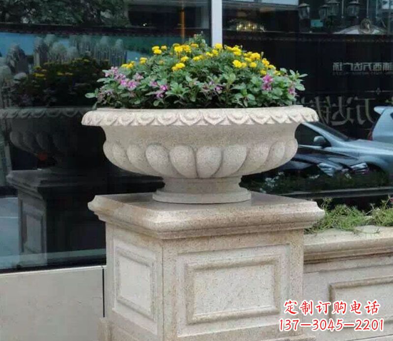 内江精美大理石花盆雕塑