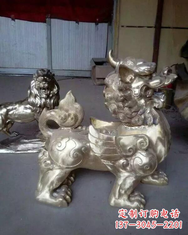 内江中领雕塑:貔貅铜雕精致雕塑