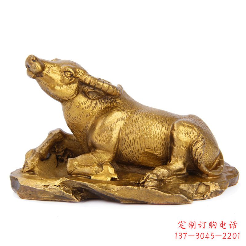 内江优雅高贵的铸铜牛雕塑