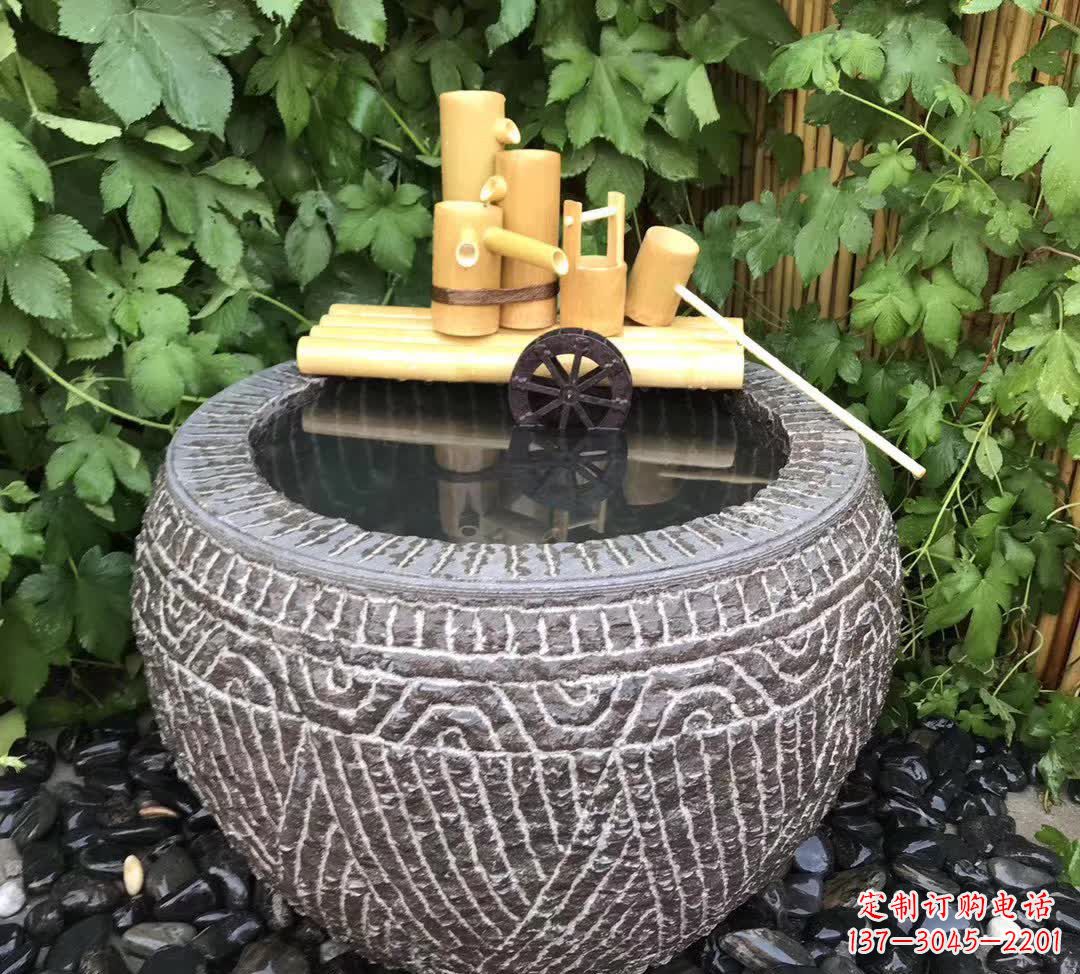 内江异彩纷呈的水缸雕塑