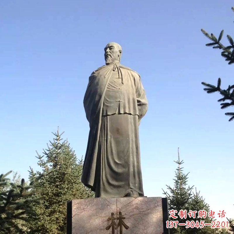 内江令人敬畏的林则徐雕像