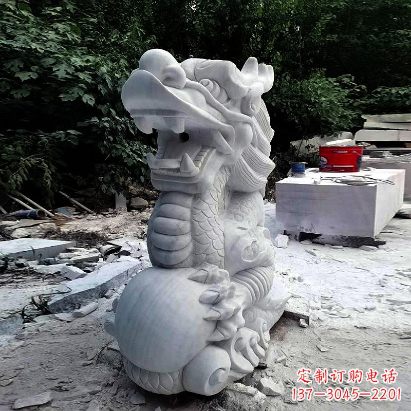 内江精美石雕龙首喷水雕塑