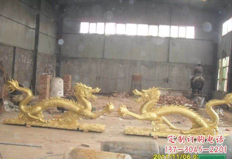 内江双龙戏珠铜雕