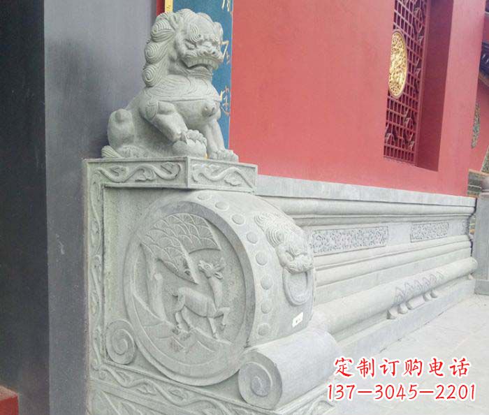 内江寺庙景观狮子石门墩抱鼓石
