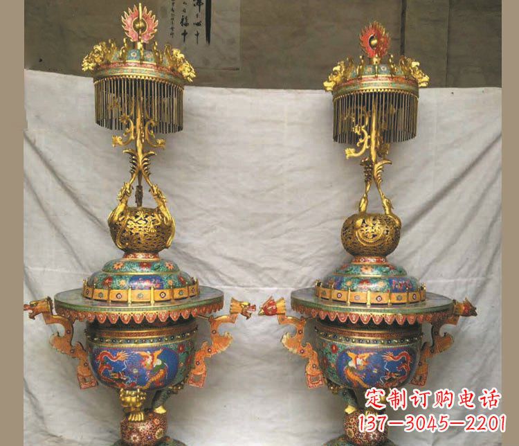 内江铜雕彩绘香炉景观摆件