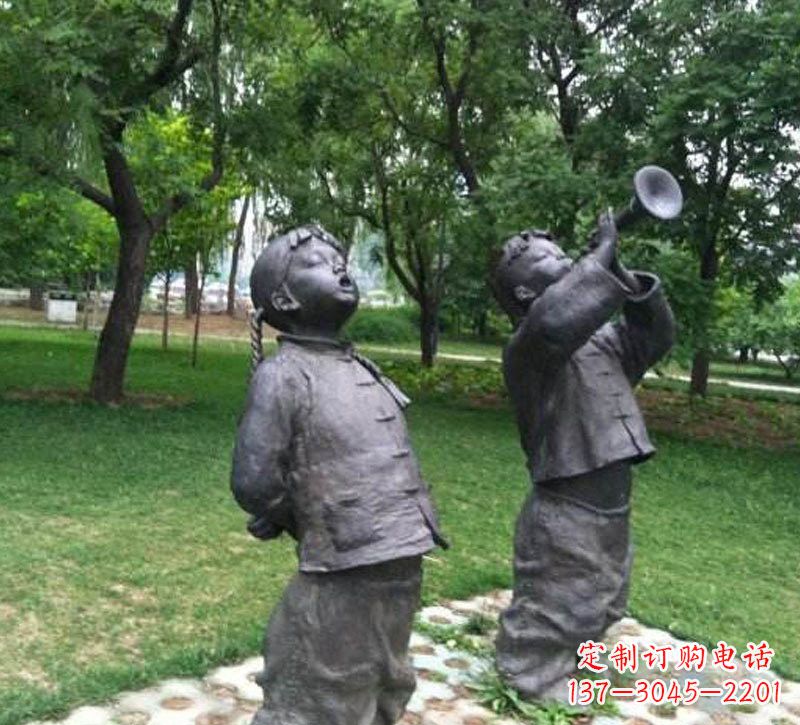 内江铜雕儿童吹唢呐