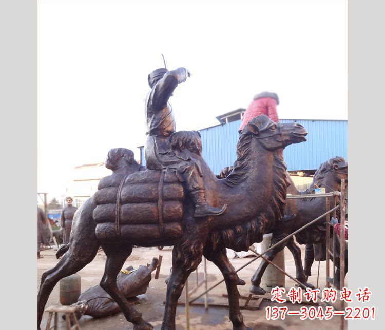 内江铜雕广场骑骆驼雕塑