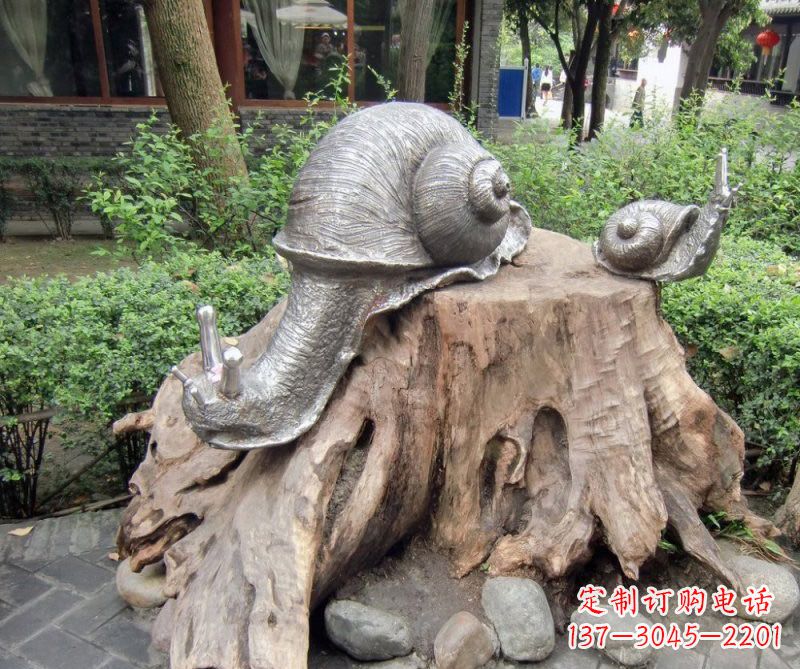 内江铜雕母子蜗牛