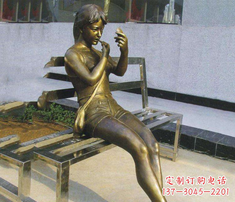 内江铜雕商业街化妆女孩人物雕塑