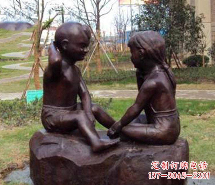 内江铜雕小区玩游戏儿童雕塑
