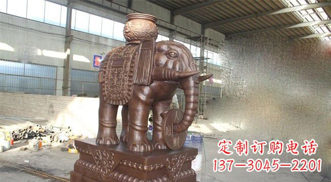 内江驮宝大象铜雕