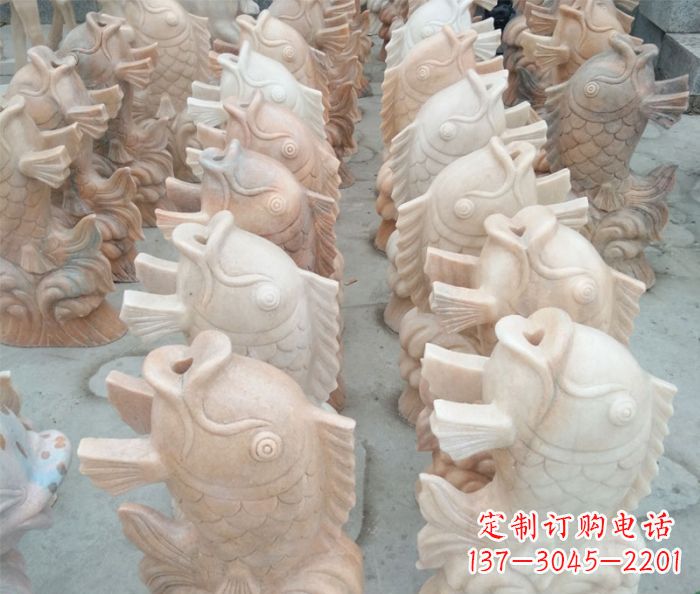 内江晚霞红喷水鲤鱼公园石雕 (2)