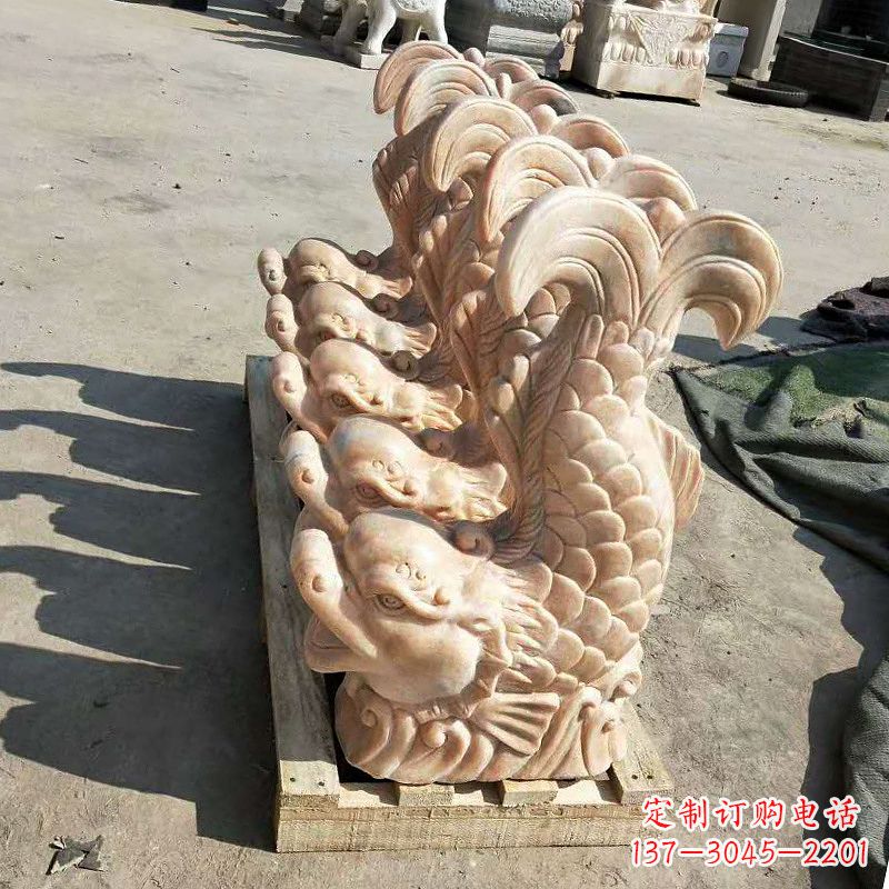 内江晚霞红喷水鱼石雕-园林水景喷泉动物雕塑摆件