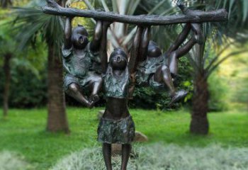 内江铜雕树枝是中领雕塑专为儿童设计制作的一种…