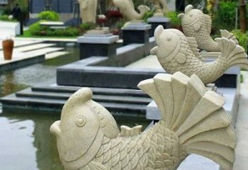 内江喷水鱼砂岩石雕-园林水池雕塑