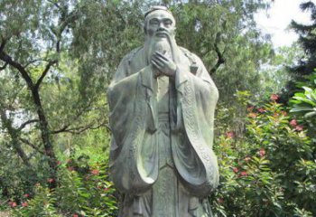 内江高贵的雄姿，见证老子的伟大——老子公园名人铜雕