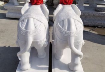 内江精美大象雕塑天然水晶石材塑造