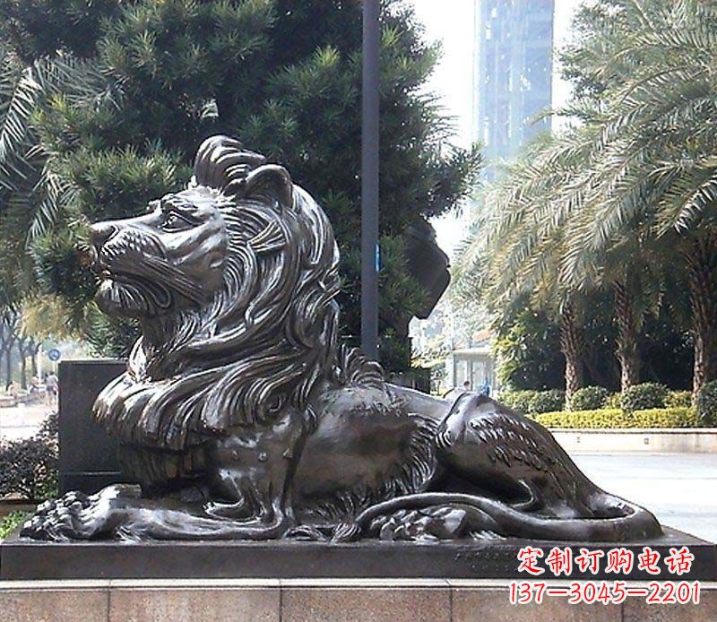 内江卧着的西洋狮看门狮子铜雕