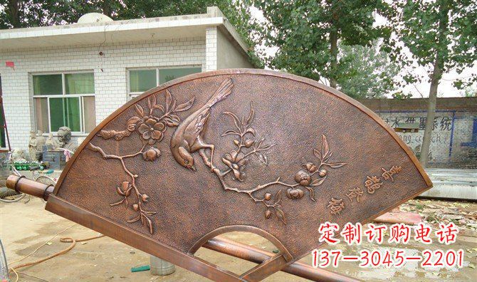 内江喜鹊登梅扇子景观铜浮雕