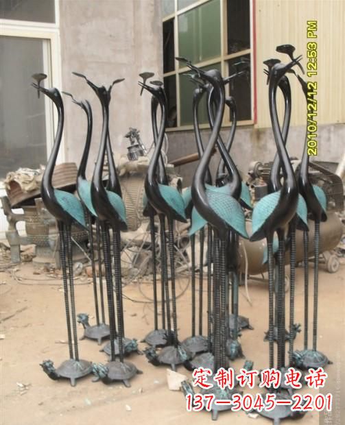 内江仙鹤动物铜雕