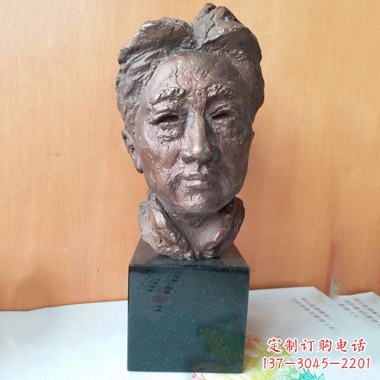 内江现代画家徐悲鸿先生头像雕塑